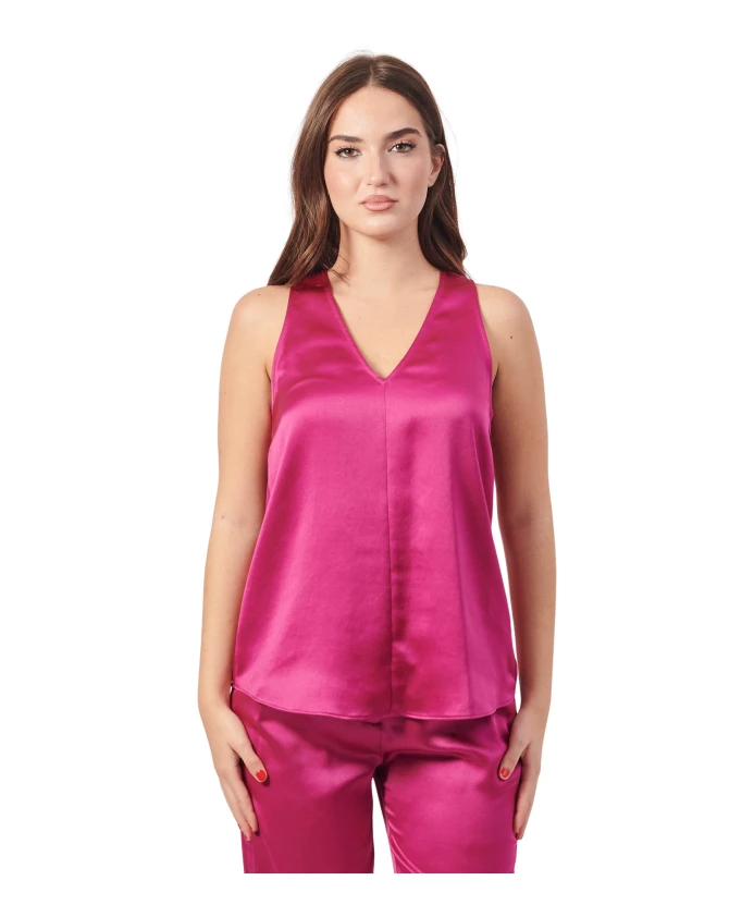 Атласный топ фуксии с v-образным вырезом Armani Exchange, розовый
Атласный топ фуксии с v-образным вырезом Armani Exchange, розовый