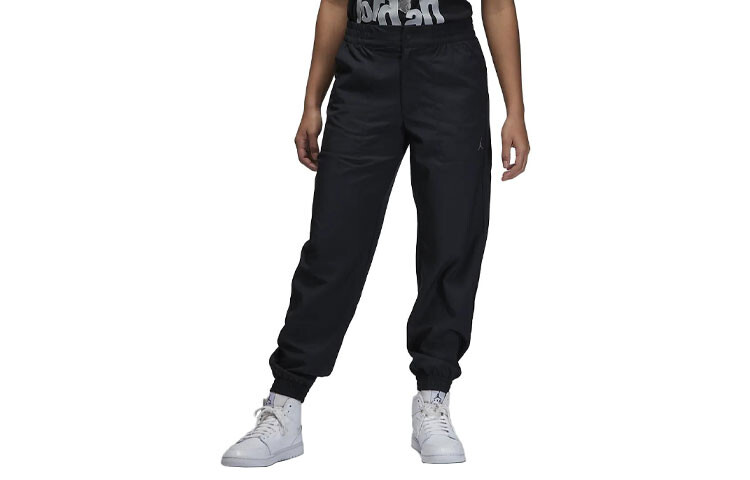 Повседневные брюки женские черные Jordan
Повседневные брюки женские черные Jordan