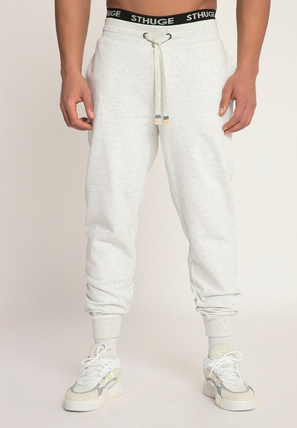Спортивные штаны STHUGE, цвет taupe
Спортивные штаны STHUGE, цвет taupe