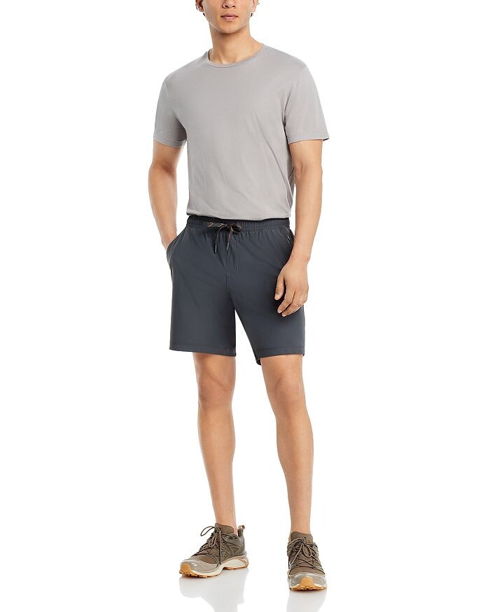 Шорты Rhone Pursuit 7 дюймов на шнурке, серый
Шорты Rhone Pursuit 7 дюймов на шнурке, серый