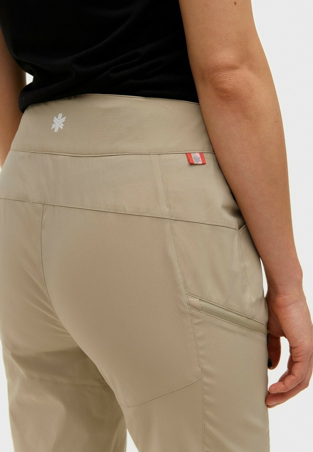 Брюки TREKKING STRETCH Áhkká, бежевый
Брюки TREKKING STRETCH Áhkká, бежевый