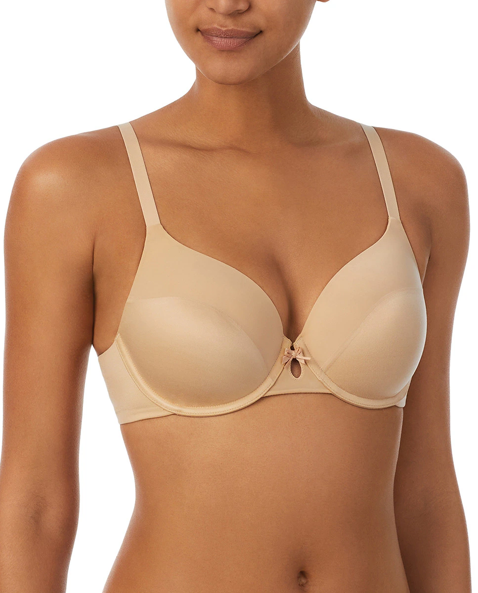 Формованный атласный бюстгальтер из микрофибры на косточках DKNY, натуральный
Формованный атласный бюстгальтер из микрофибры на косточках DKNY, натуральный