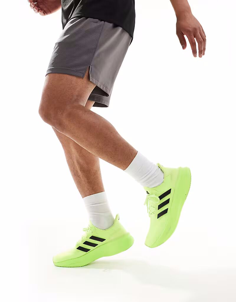 Кроссовки Adidas Running Ultraboost 5 неоново-желтого цвета Adidas Performance
Кроссовки Adidas Running Ultraboost 5 неоново-желтого цвета Adidas Performance