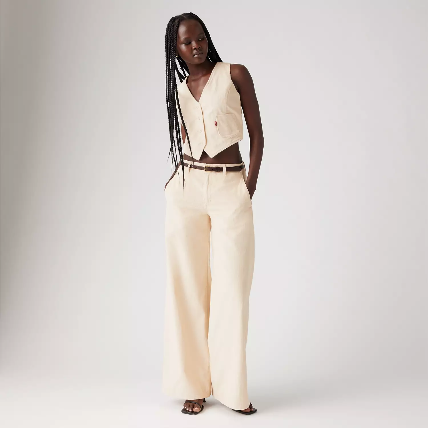 Женские брюки чинос xl Levi's, белый
Женские брюки чинос xl Levi's, белый