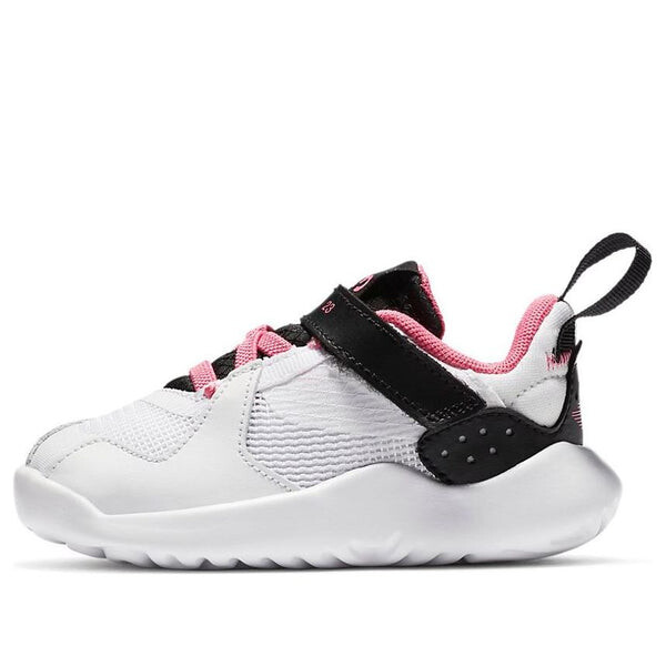 Кроссовки дельта Air Jordan, белый
Кроссовки дельта Air Jordan, белый