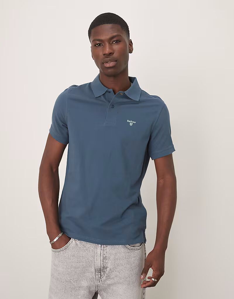 Легкая спортивная рубашка-поло Barbour темно-синего цвета 
Легкая спортивная рубашка-поло Barbour темно-синего цвета