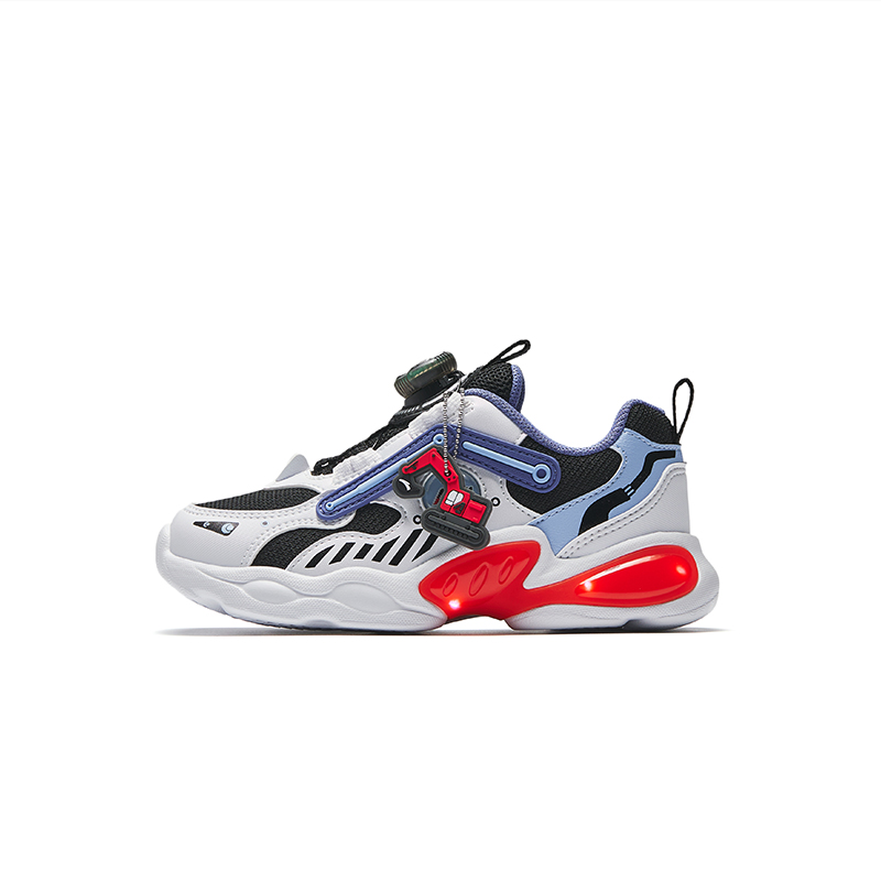 Нескользящие, износостойкие, дышащие низкие кроссовки для детей от 3 до 7 лет Antakids, черный/белый/синий
Нескользящие, износостойкие, дышащие низкие кроссовки для детей от 3 до 7 лет Antakids, черный/белый/синий