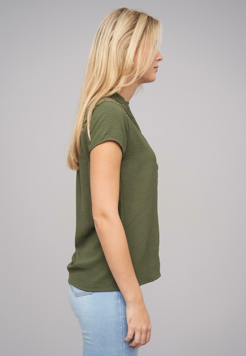 Блуза KNOPFLEISTE Cloud 5ive, зеленый
Блуза KNOPFLEISTE Cloud 5ive, зеленый