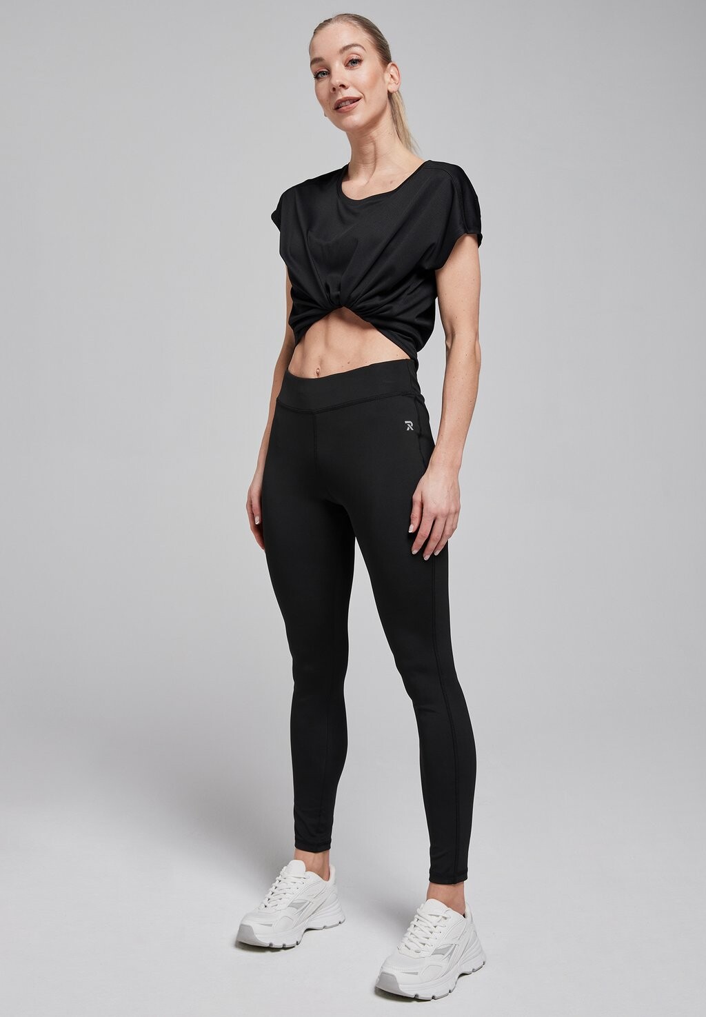 Леггинсы PERFECT RMXROMY Leggings REDMAX, черный 
Леггинсы PERFECT RMXROMY Leggings REDMAX, черный