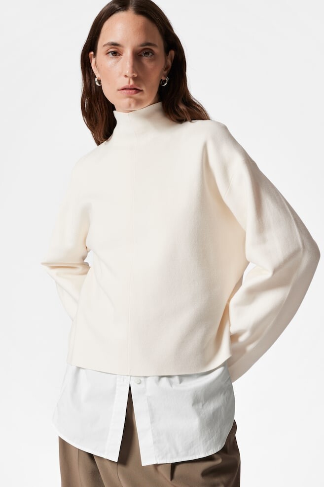 Свитер двойной вязки с воротником стойкой & Other Stories, белый
Свитер двойной вязки с воротником стойкой & Other Stories, белый