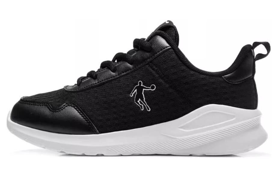 Кроссовки мужские низкие черный/белый Qiaodan
Кроссовки мужские низкие черный/белый Qiaodan