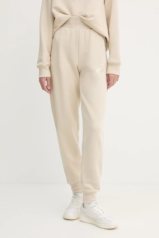 Спортивные брюки Armani Exchange, бежевый
Спортивные брюки Armani Exchange, бежевый