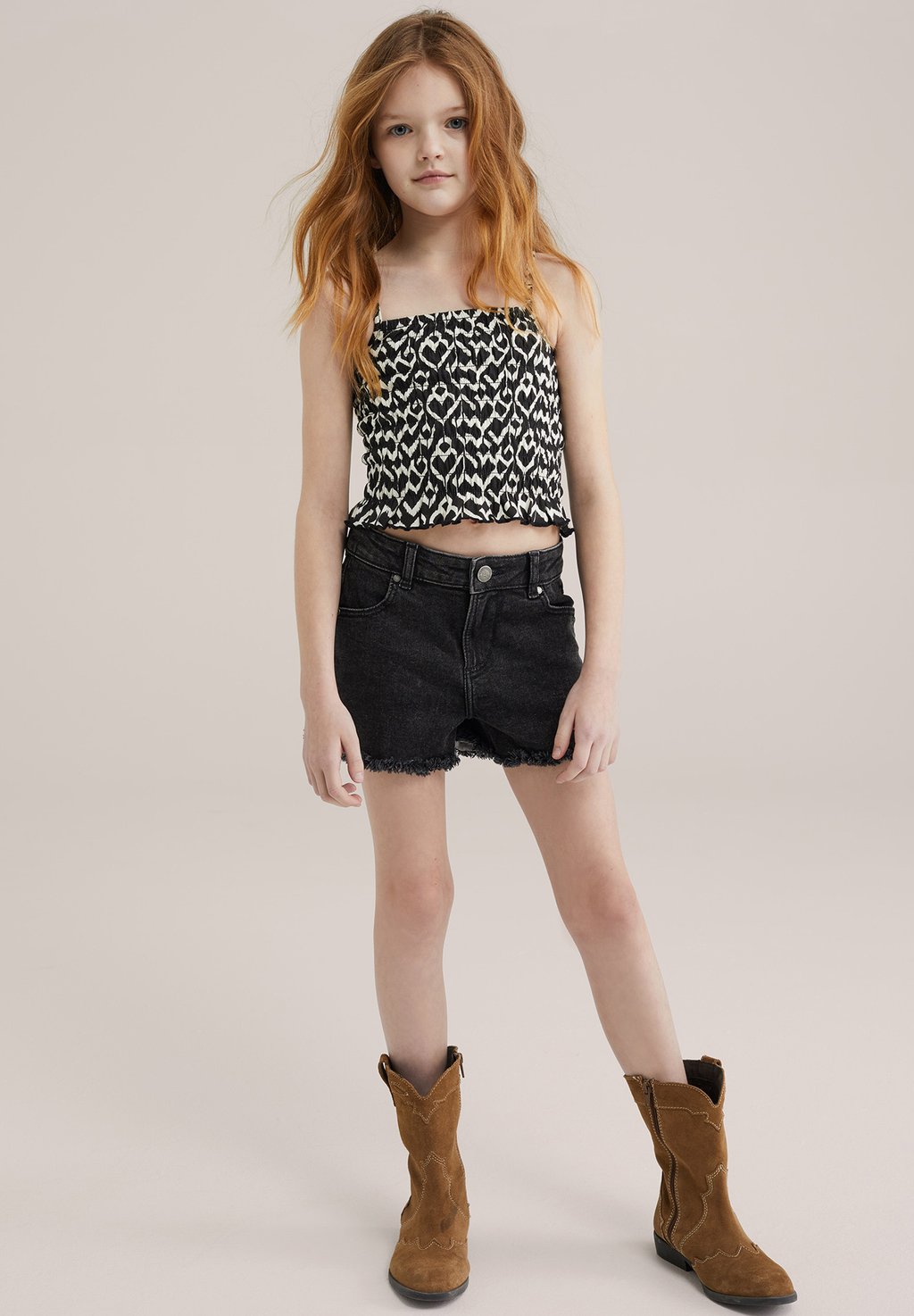 Топ WE Fashion, черный
Топ WE Fashion, черный