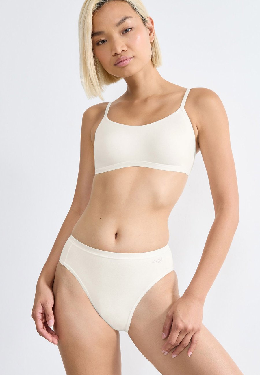 Брифы Sloggi 9-PACK GO DAILY, Silk White/White
Брифы Sloggi 9-PACK GO DAILY, Silk White/White