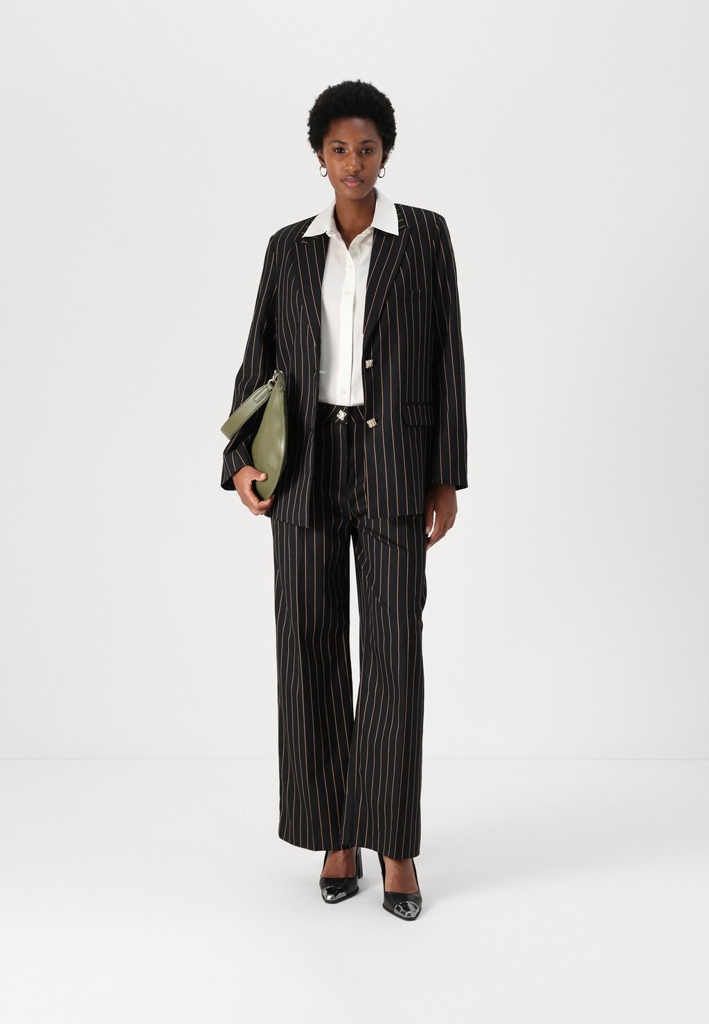 Брюки NANCY PANTS Cras, черный
Брюки NANCY PANTS Cras, черный