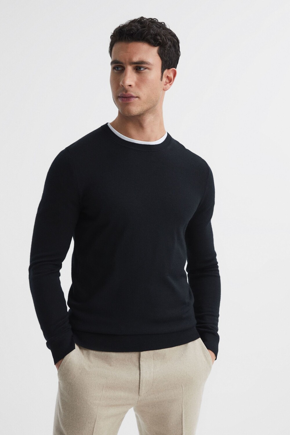 Свитер Wessex из шерсти мериноса Reiss, черный
Свитер Wessex из шерсти мериноса Reiss, черный