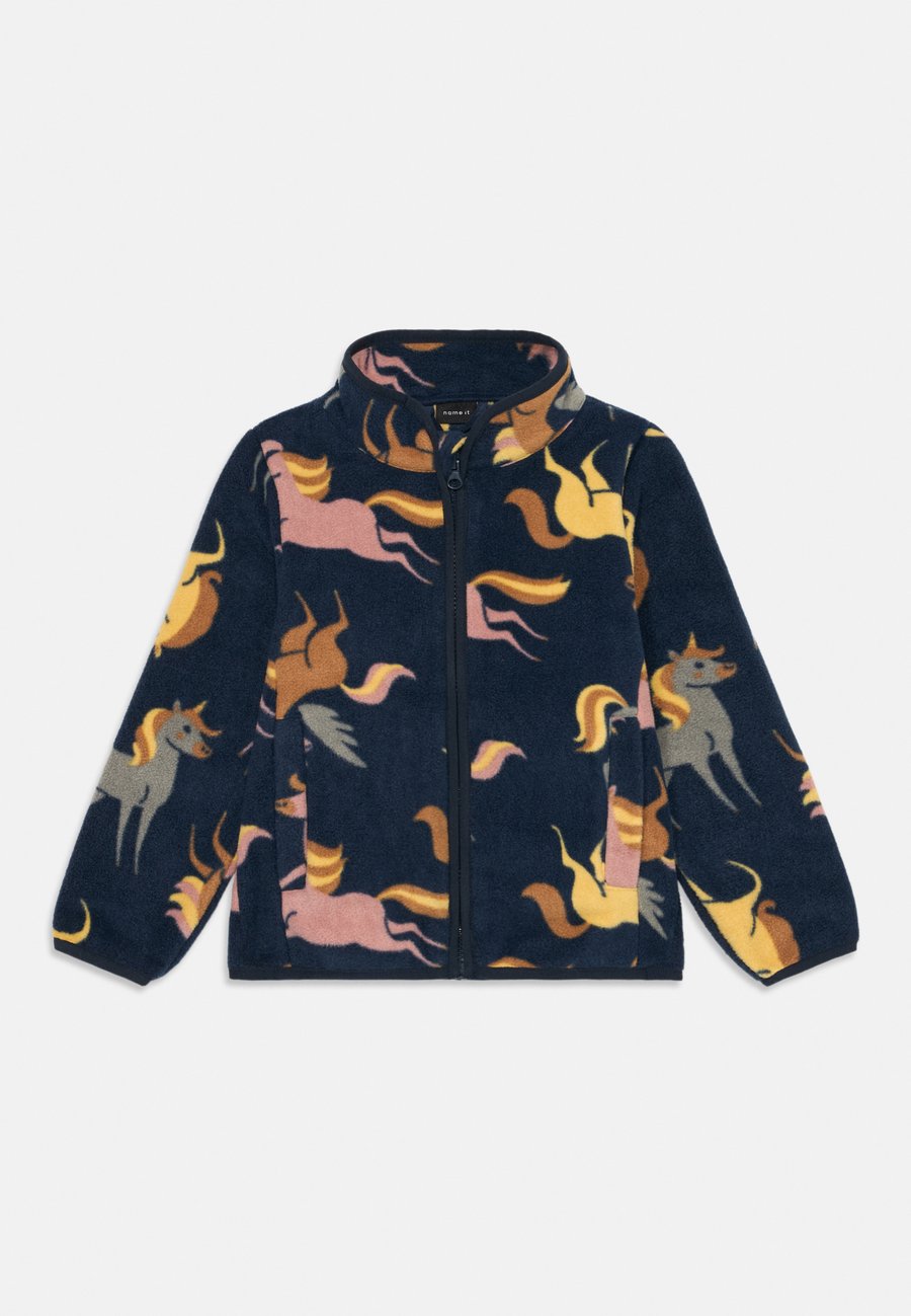 Флисовая куртка Name it NMFMEEKO JACKET, Dark Sapphire/Dark Blue
Флисовая куртка Name it NMFMEEKO JACKET, Dark Sapphire/Dark Blue