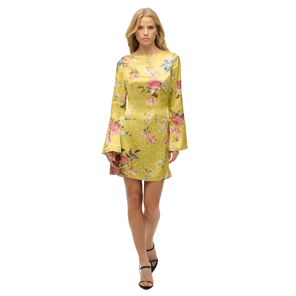 Платье Superdry Jacquard Flare Slv short, желтый
Платье Superdry Jacquard Flare Slv short, желтый