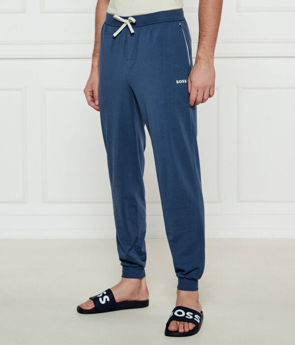 Спортивные штаны мужские Boss зауженные на кулиске, синий
Спортивные штаны мужские Boss зауженные на кулиске, синий