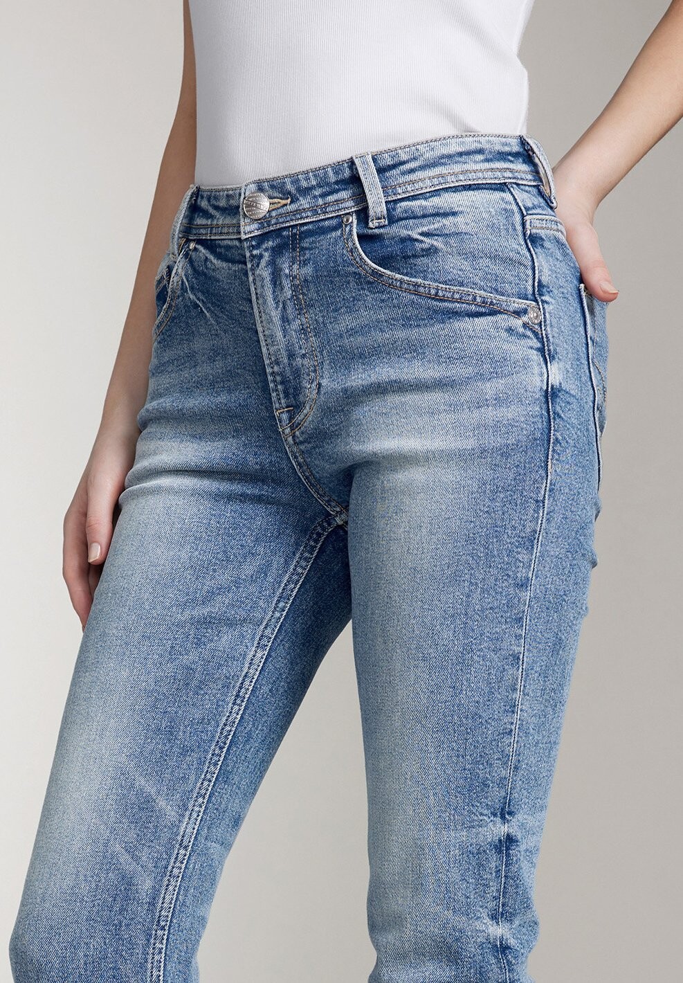 Джинсы облегающего кроя Miss Sixty, синий деним
Джинсы облегающего кроя Miss Sixty, синий деним