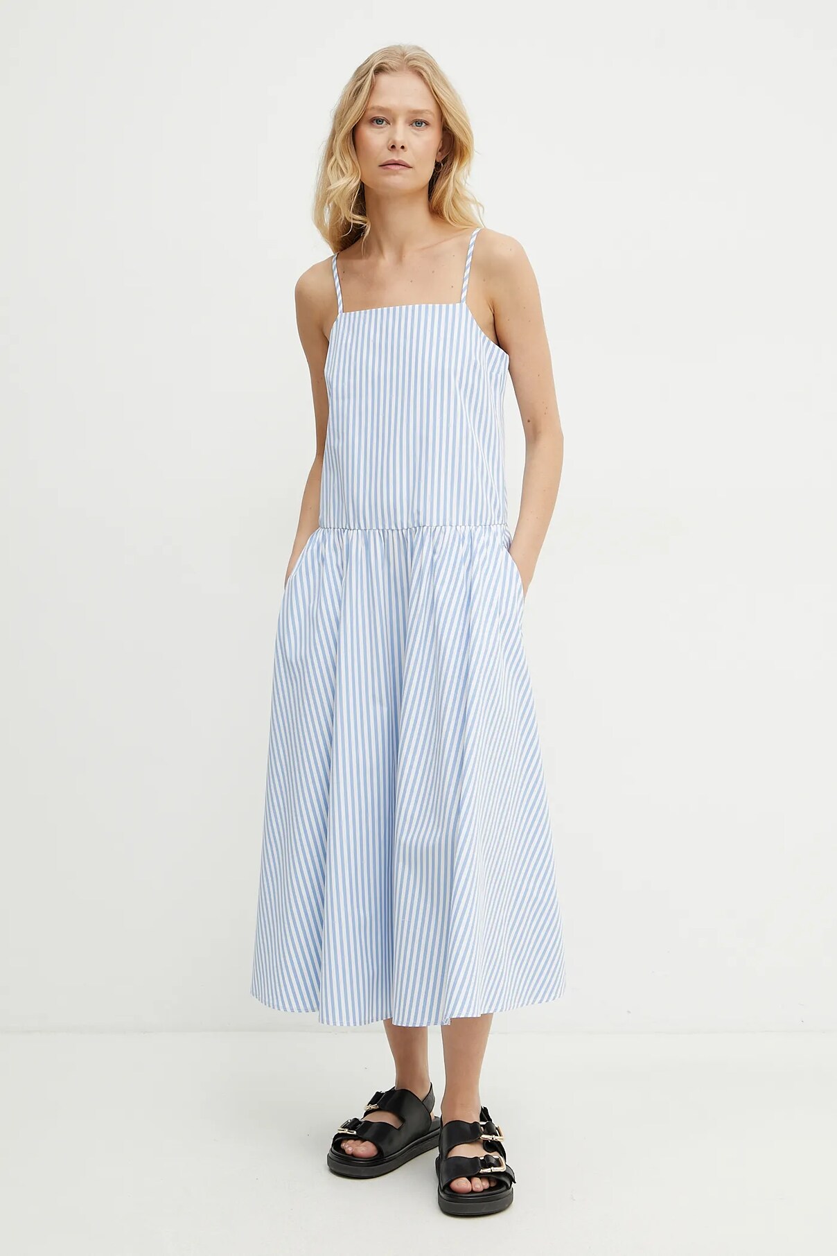 Платье из хлопка Mm, синий
Платье из хлопка Mm, синий