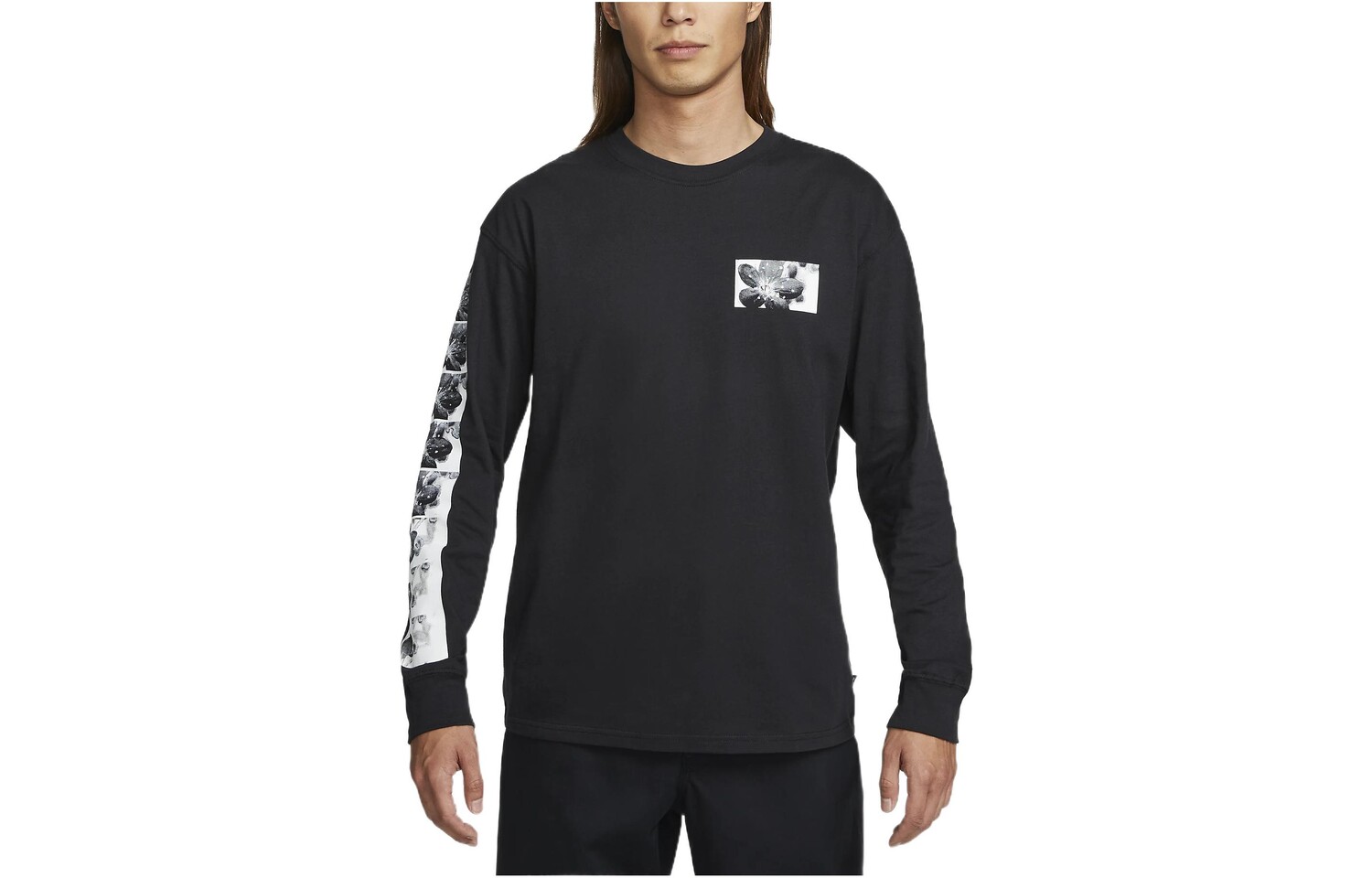 Футболка мужская черная Nike, черный
Футболка мужская черная Nike, черный