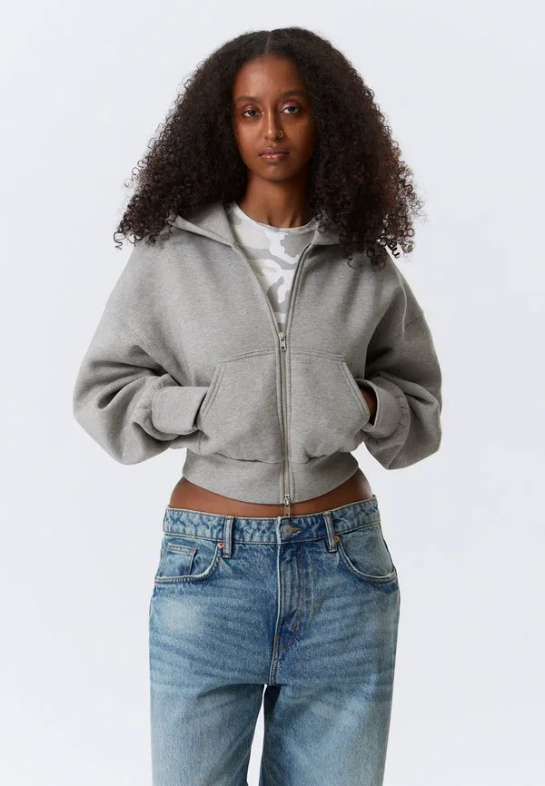 Толстовка на молнии Weekday, Grey Melange, Серый, Толстовка на молнии Weekday, Grey Melange
Толстовка на молнии Weekday, Grey Melange, Серый, Толстовка на молнии Weekday, Grey Melange