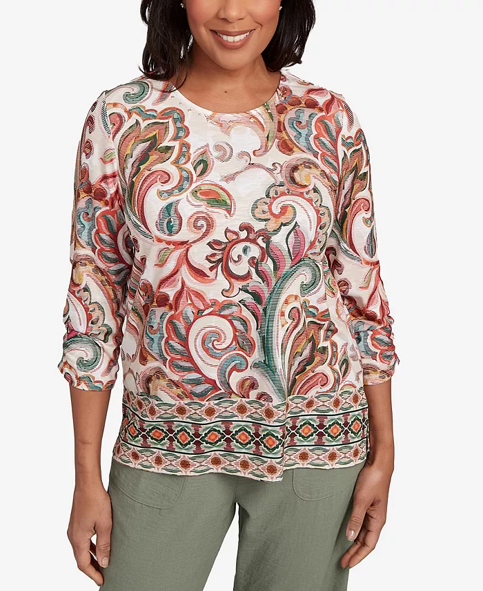 Женский топ Copper Canyon с текстурированной завитковой каймой и рюшами на рукавах Alfred Dunner, мультиколор
Женский топ Copper Canyon с текстурированной завитковой каймой и рюшами на рукавах Alfred Dunner, мультиколор