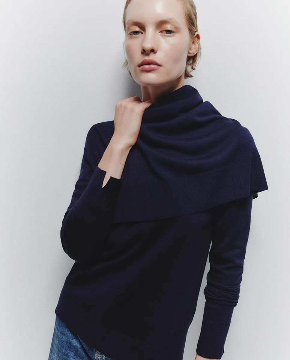 Базовый джемпер с круглым вырезом Sfera, темно-синий
Базовый джемпер с круглым вырезом Sfera, темно-синий