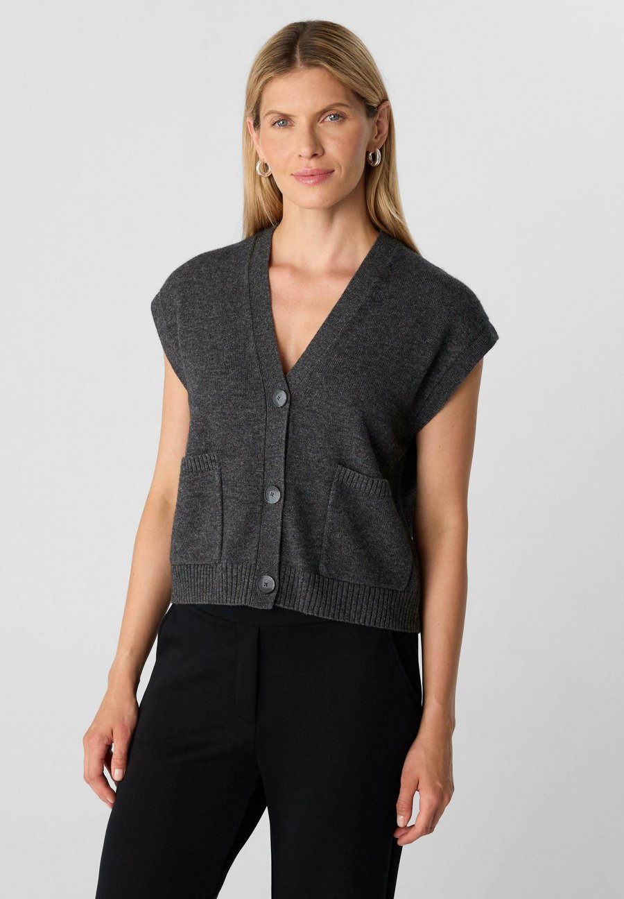 Кардиган comma Cardigan, Dunkelgrau/Mottled Anthracite
Кардиган comma Cardigan, Dunkelgrau/Mottled Anthracite