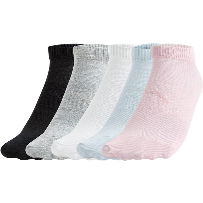 Универсальные беговые носки Anta 5 штук в ассорти цветов
Универсальные беговые носки Anta 5 штук в ассорти цветов