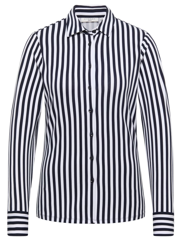 Eterna Приталенная блузка темно-синего цвета
Eterna Приталенная блузка темно-синего цвета