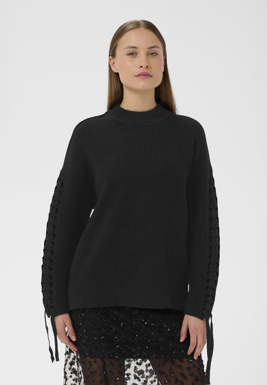 Джемпер Karen by Simonsen KBUMAYMA O-NECK, Meteorite/Black
Джемпер Karen by Simonsen KBUMAYMA O-NECK, Meteorite/Black