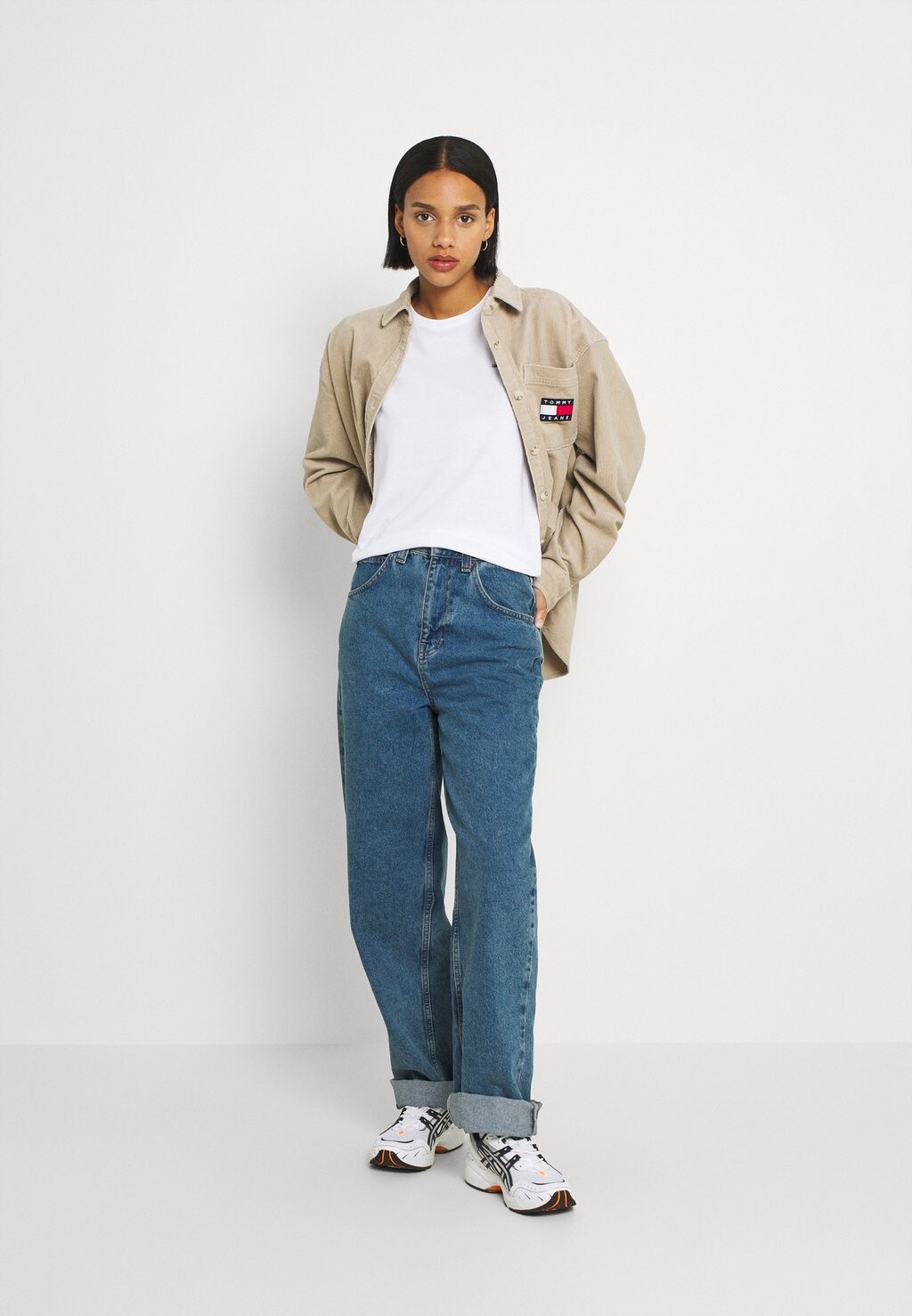 Базовая футболка Tommy Jeans, черно-белый, Черный, Базовая футболка Tommy Jeans, черно-белый
Базовая футболка Tommy Jeans, черно-белый, Черный, Базовая футболка Tommy Jeans, черно-белый