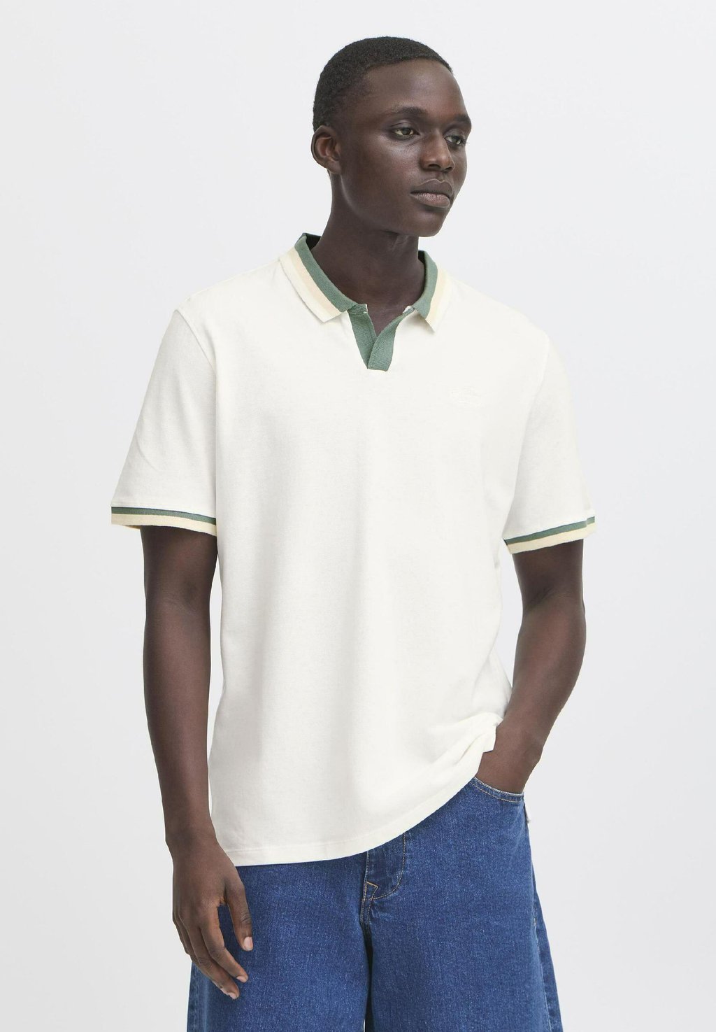 Рубашка поло BHEVO Blend, белый
Рубашка поло BHEVO Blend, белый