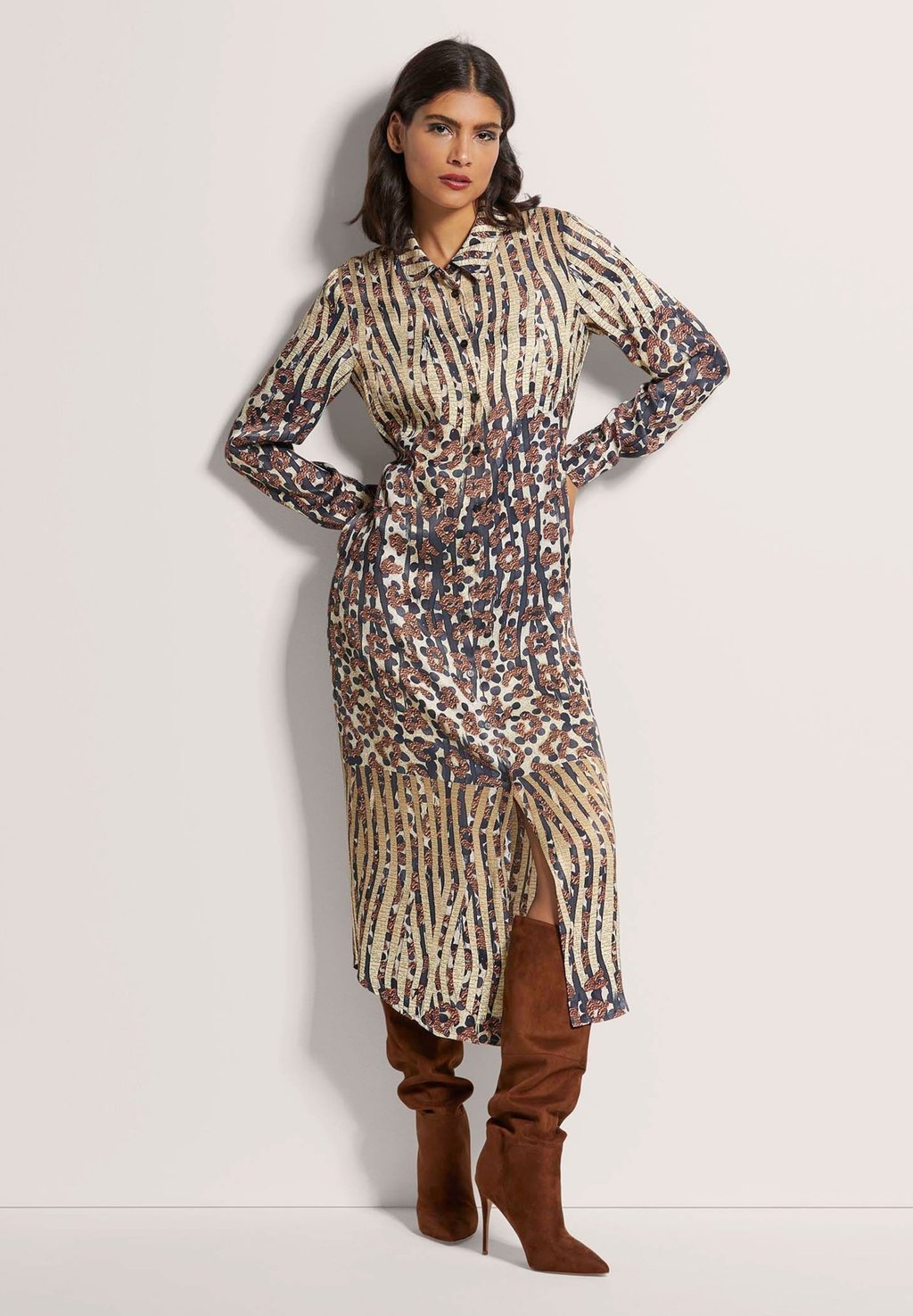 Платье-рубашка BEDRUCKTES MADELEINE, черный
Платье-рубашка BEDRUCKTES MADELEINE, черный