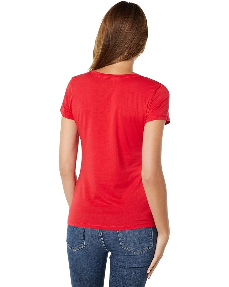 Футболка U.S. POLO ASSN. Iconic V-Neck Tee, цвет Engine Red
Футболка U.S. POLO ASSN. Iconic V-Neck Tee, цвет Engine Red
