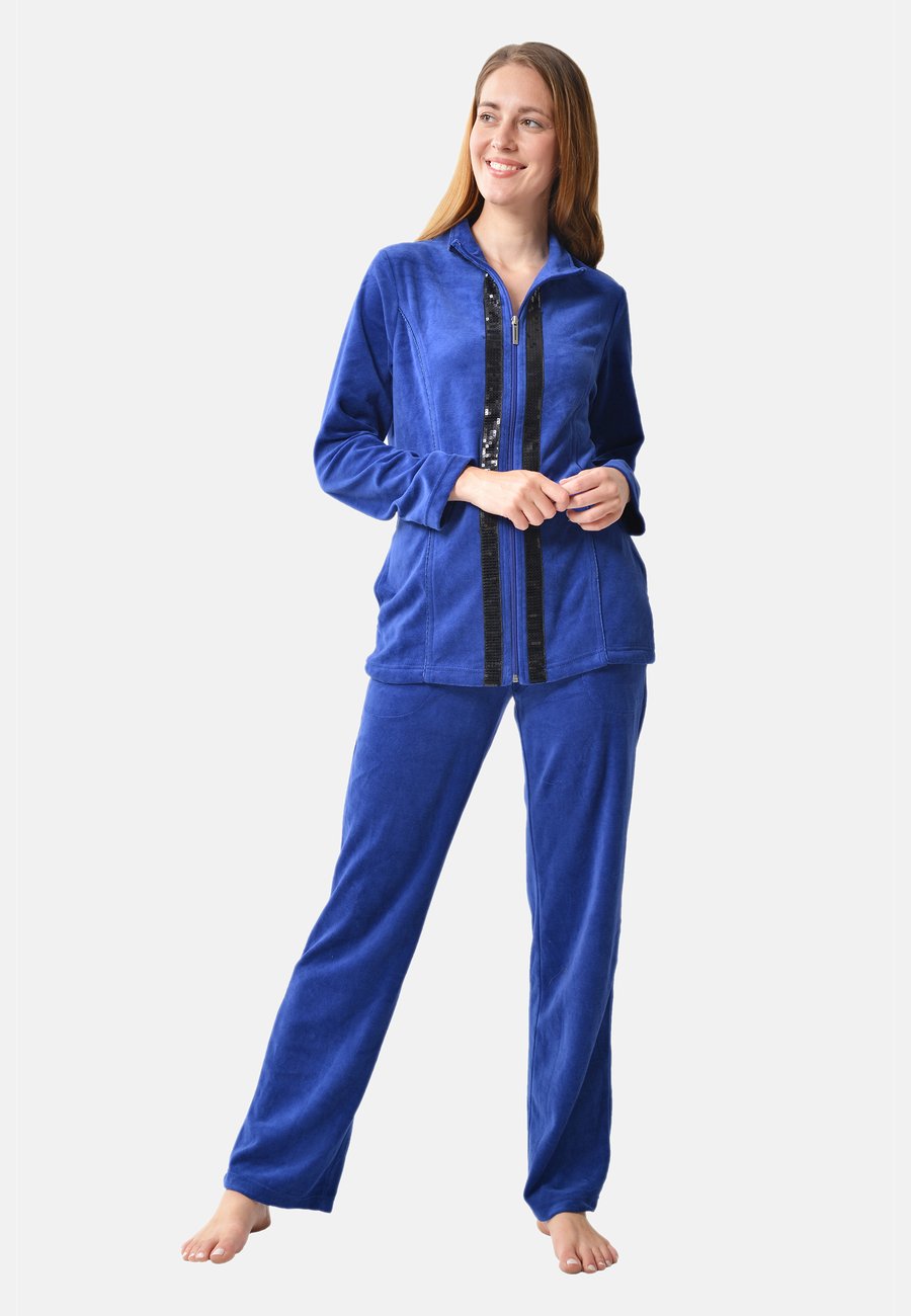 Пижамный комплект RAIKOU DESEN NICKI ANZUG, Royal Blau/Royal Blue
Пижамный комплект RAIKOU DESEN NICKI ANZUG, Royal Blau/Royal Blue
