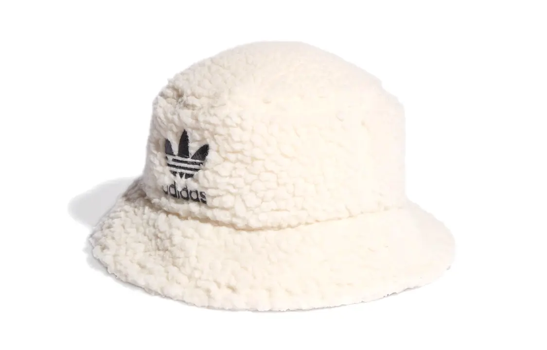 Женская белая бейсболка Adidas из переработанного полиэстера
Женская белая бейсболка Adidas из переработанного полиэстера