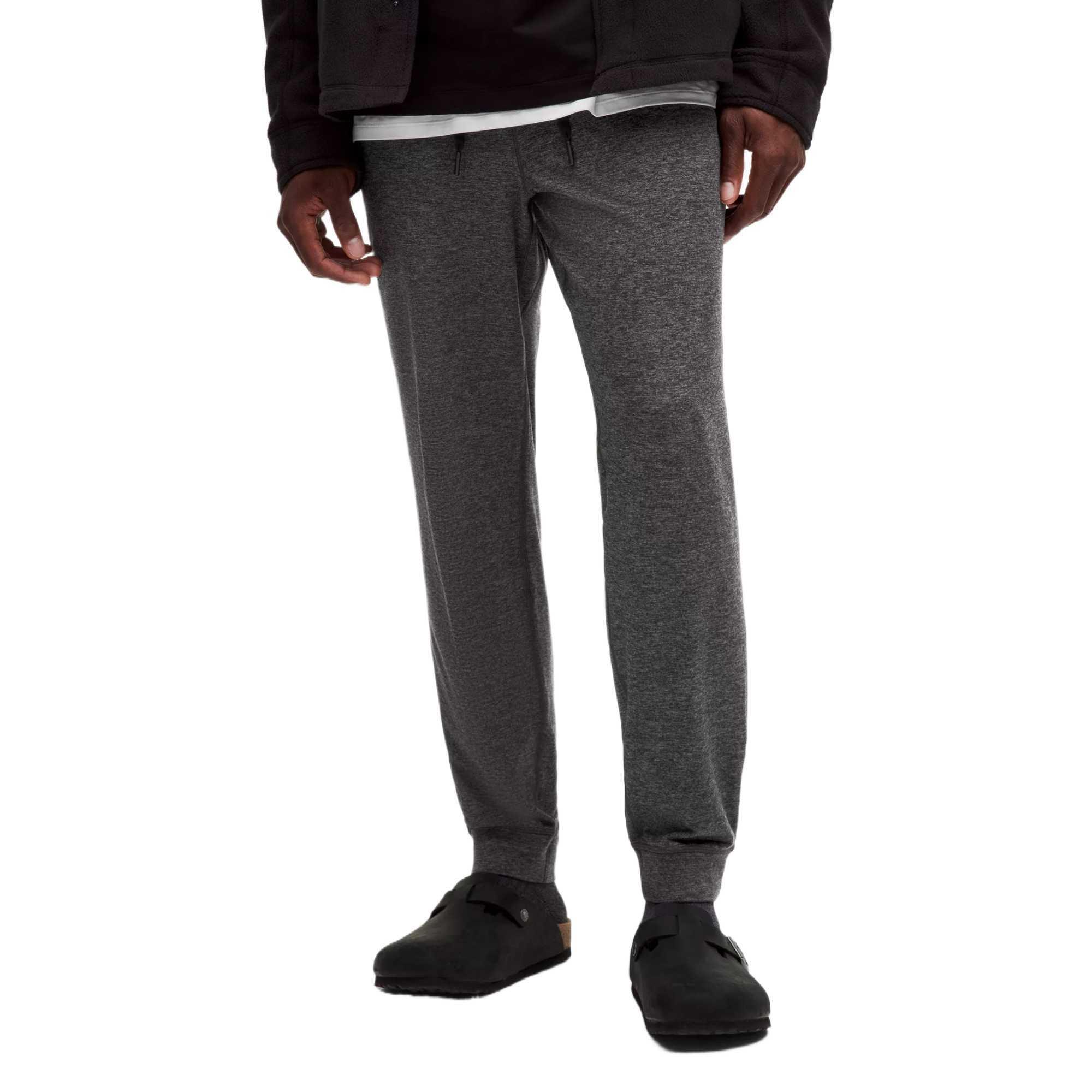 Мягкие джерси повседневные брюки мужские Lululemon, графитовый/серый
Мягкие джерси повседневные брюки мужские Lululemon, графитовый/серый