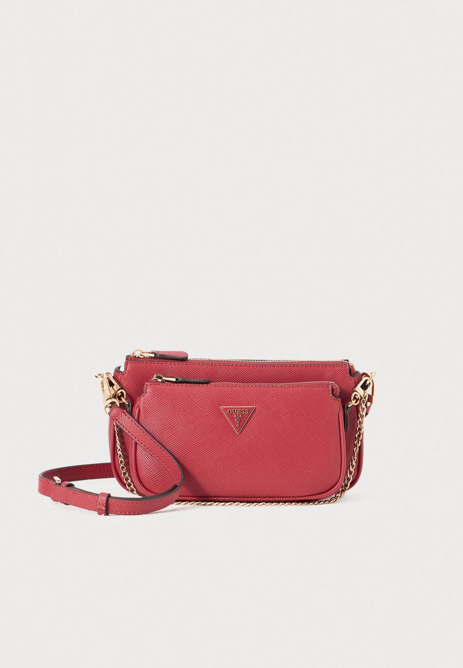 Сумка кросс-боди Guess NOELLE II POUCH, Garnet/Red
Сумка кросс-боди Guess NOELLE II POUCH, Garnet/Red