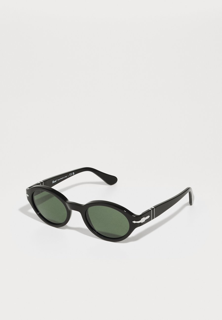 Солнцезащитные очки Persol LORIS UNISEX, Black
Солнцезащитные очки Persol LORIS UNISEX, Black