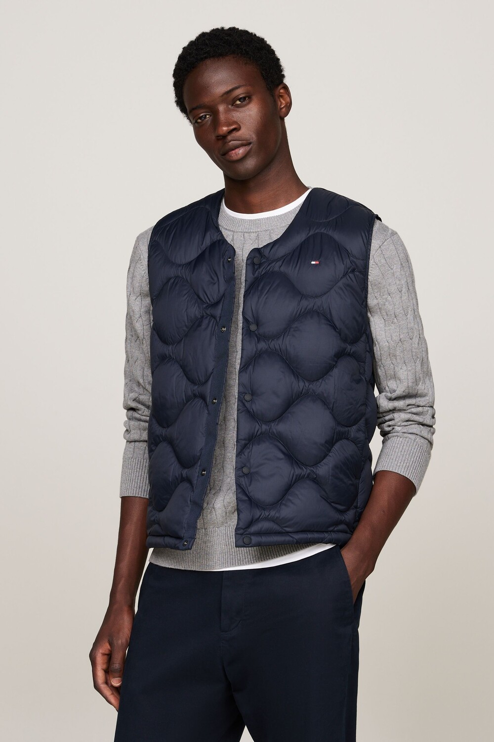 Жилет с подкладкой из стеганого лука Tommy Hilfiger, синий
Жилет с подкладкой из стеганого лука Tommy Hilfiger, синий