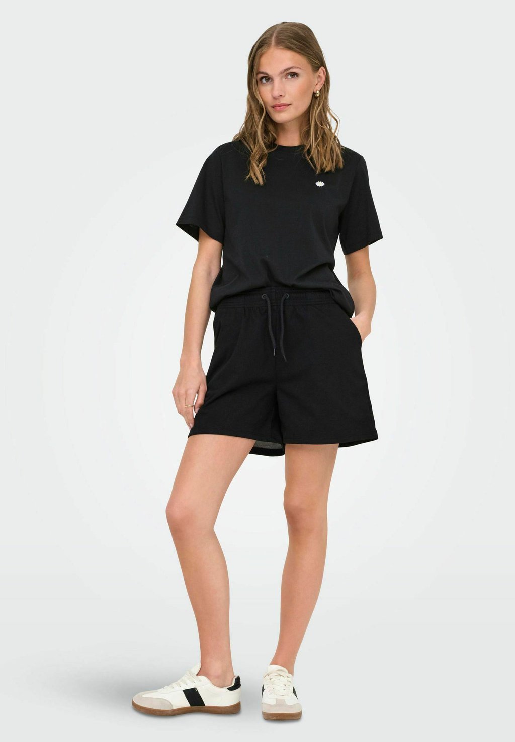 Базовая футболка PISA 2 PACK JDY, черный
Базовая футболка PISA 2 PACK JDY, черный