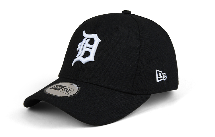 MLB Co brand бейсболка из полиэстера унисекс black New Era, черный
MLB Co brand бейсболка из полиэстера унисекс black New Era, черный