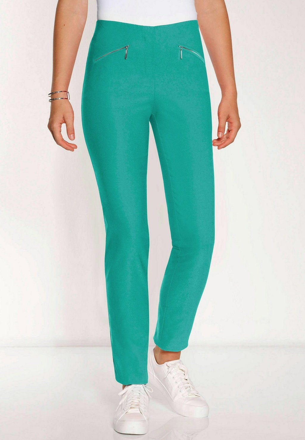 Брюки STRETCH LOUISA SUPERELASTISCHE MIT REISSVERSCHLUSSTASCHEN GOLDNER, зеленый
Брюки STRETCH LOUISA SUPERELASTISCHE MIT REISSVERSCHLUSSTASCHEN GOLDNER, зеленый