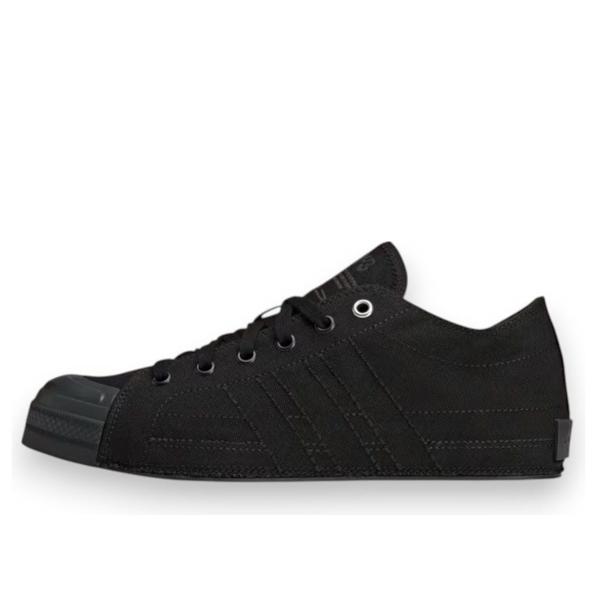 Кроссовки adidas Y-3 Nizza Lo 'Black'
Кроссовки adidas Y-3 Nizza Lo 'Black'