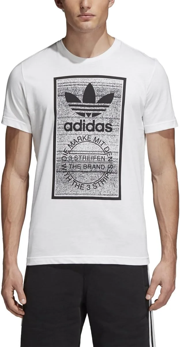 Футболка adidas Tongue Label
Футболка adidas Tongue Label