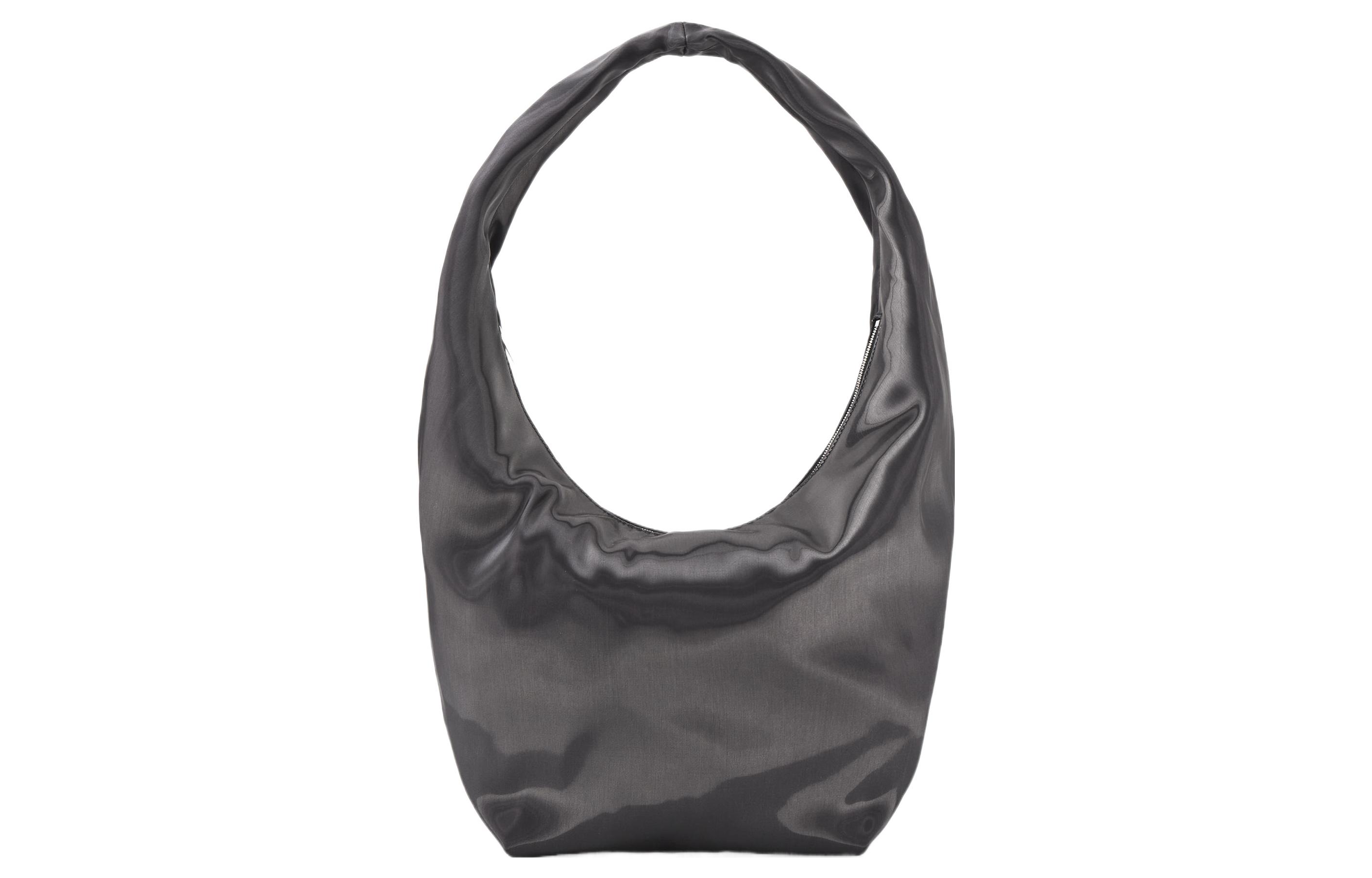 COS Полиэстеровая сумка через плечо, большая кроссбоди женская Navy Blue
COS Полиэстеровая сумка через плечо, большая кроссбоди женская Navy Blue