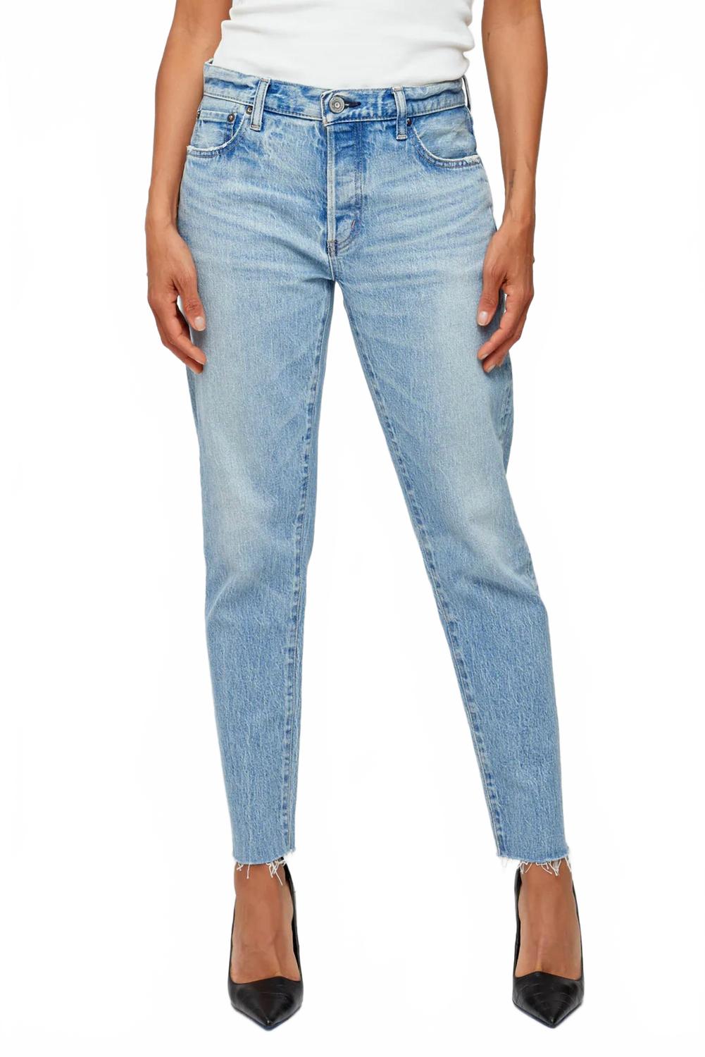 Мид-райз зауженные джинсы в светло-голубом Moussy
Мид-райз зауженные джинсы в светло-голубом Moussy